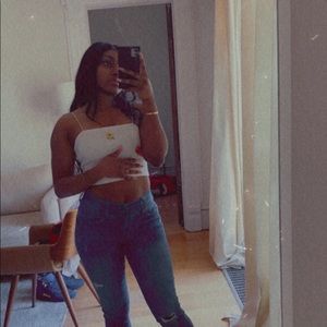 Meet your Posher, Poison